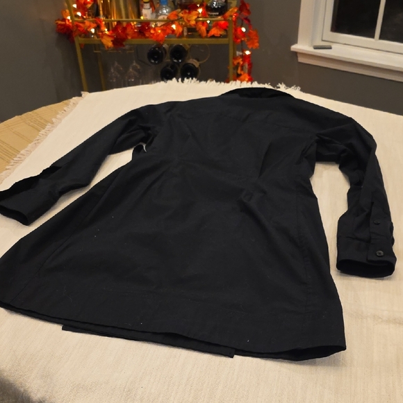 SPANX The Best Poplin Wrap Dress - Picture 9 of 11